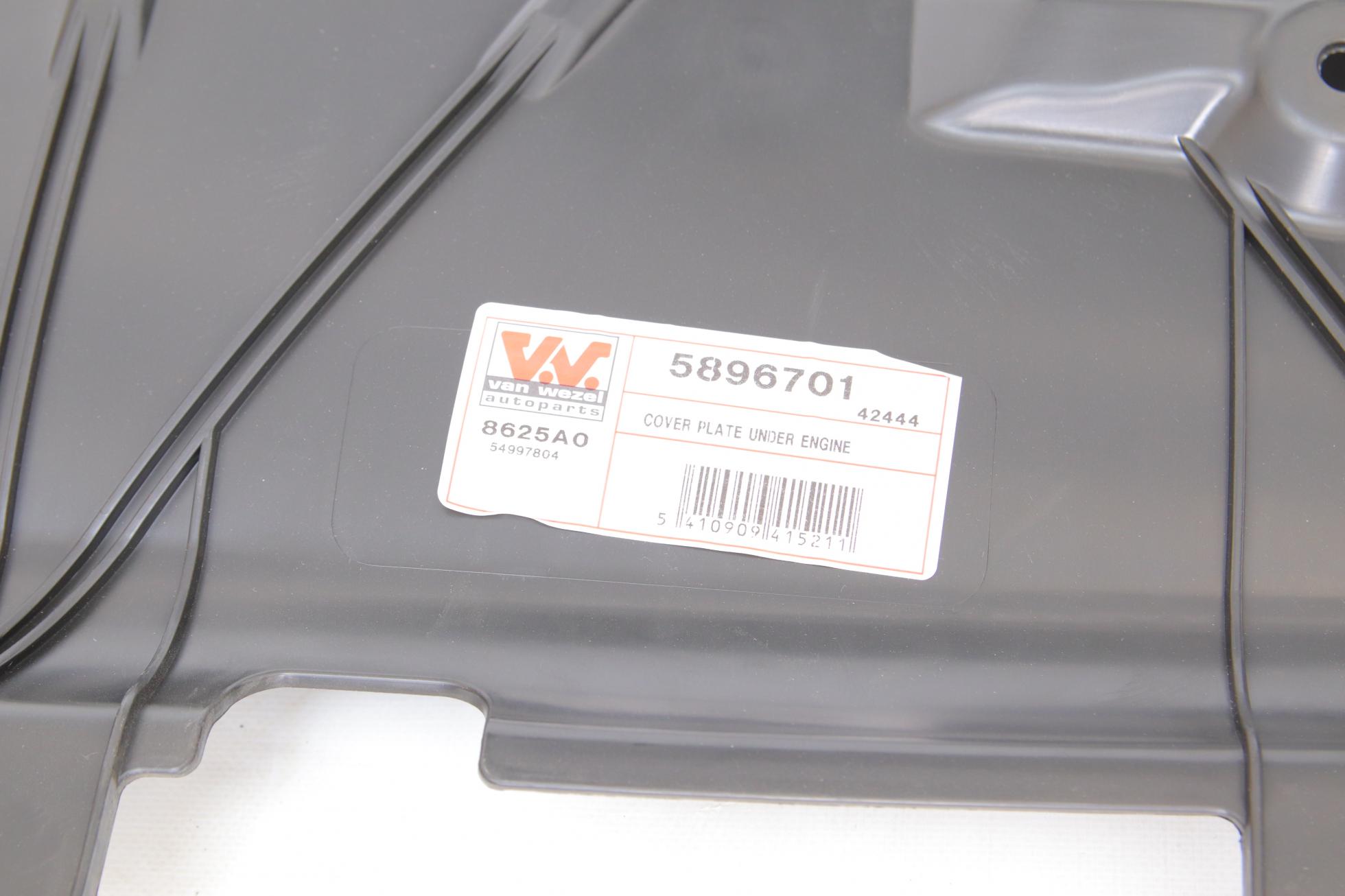 5896701 VAN WEZEL